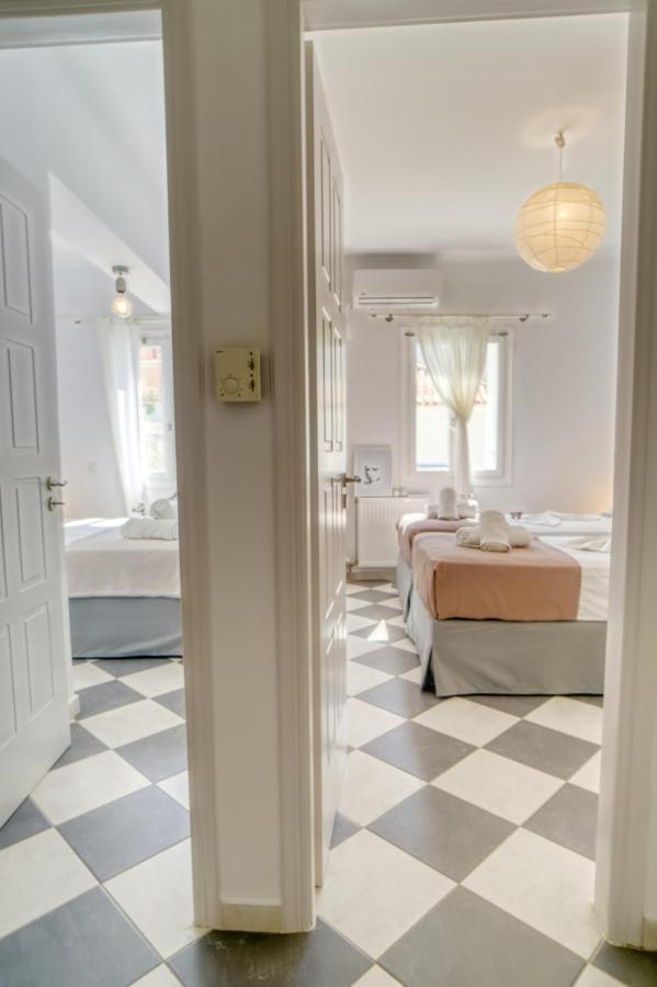 Stylish, Cozy 2-Bdr Flat In Andros Town By Explore Andros Exterior photo