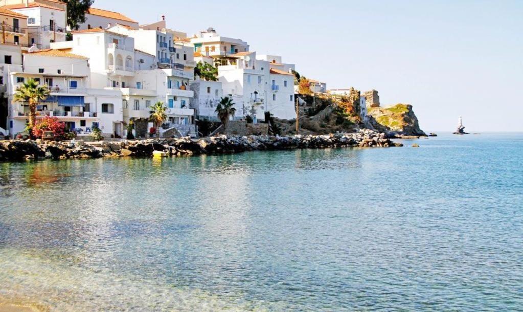 Stylish, Cozy 2-Bdr Flat In Andros Town By Explore Andros Exterior photo